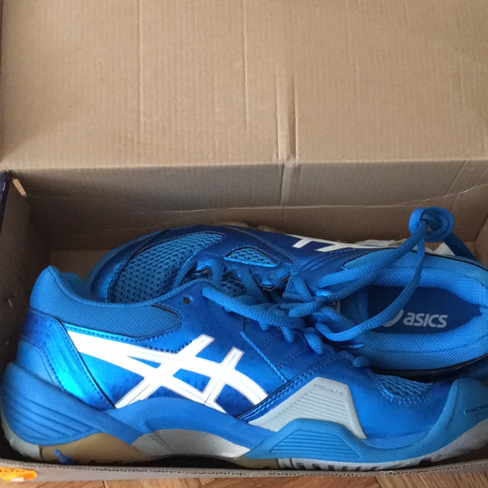 NEVER WORN volleyball shoes from ASICS
